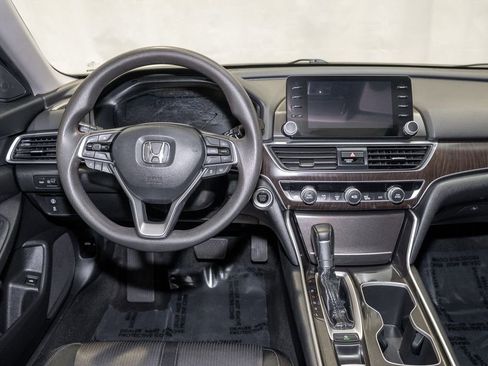 Used 2020 Honda Accord EX image 2