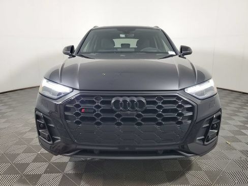 Used 2023 Audi SQ5 Prestige AWD/4WD image 2