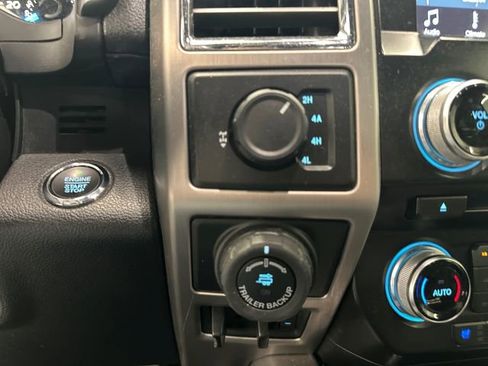 Used 2016 Ford F150 Platinum w/ Trailer Tow Package AWD/4WD image 31