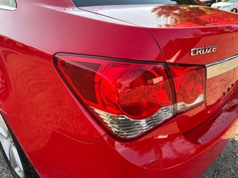 Used 2015 Chevrolet Cruze LT FWD image 10