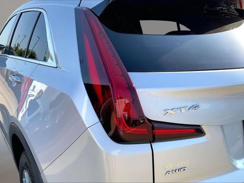 Used 2020 Cadillac XT4 Premium Luxury w/ Driver Awareness Package AWD/4WD image 29