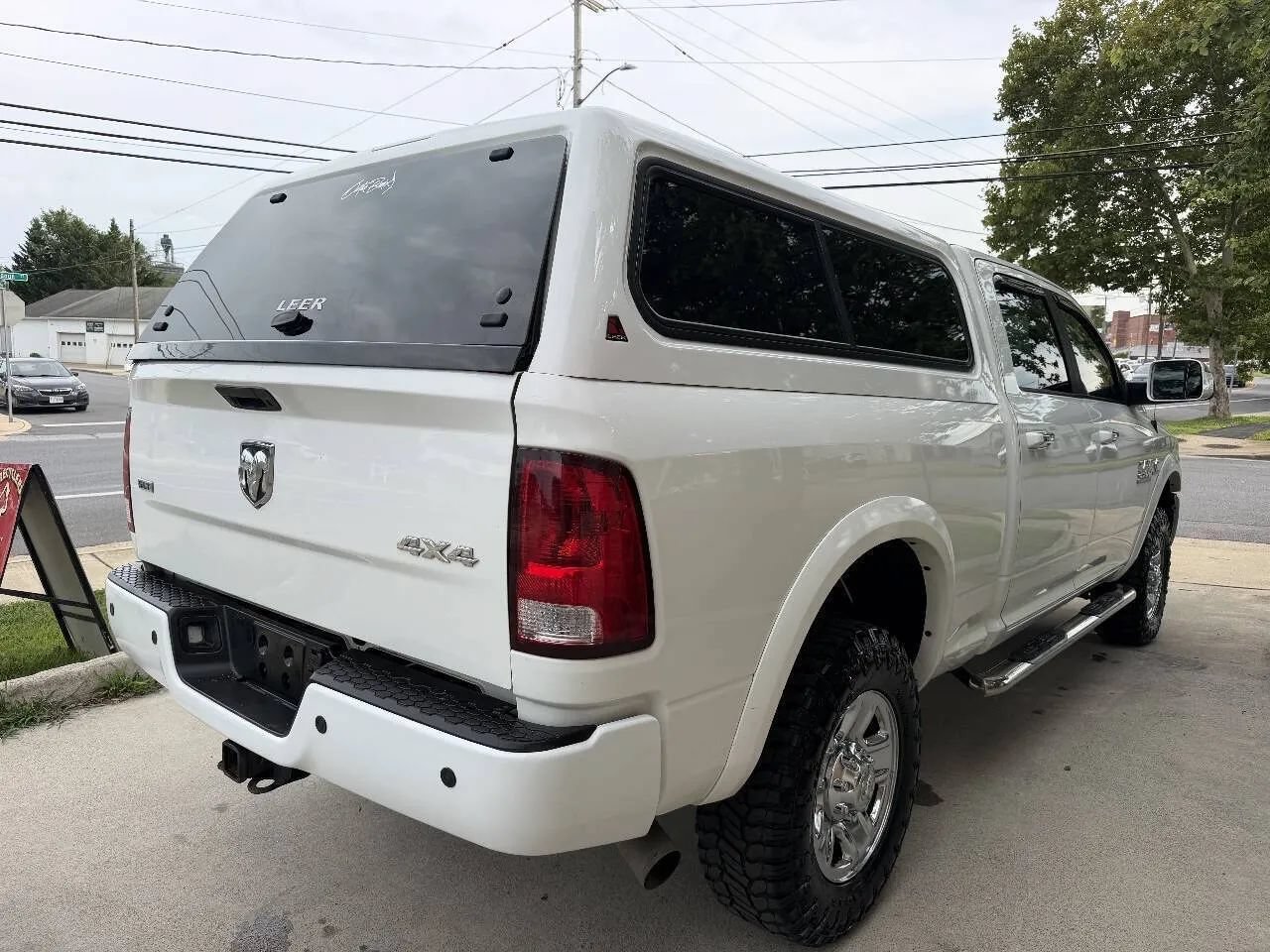 Used 2018 RAM 2500 SLT AWD/4WD image 7