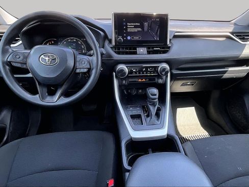 Used 2025 Toyota RAV4 LE FWD image 14