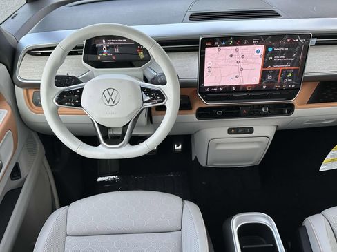 New 2025 Volkswagen ID. Buzz 1st Edition image 13