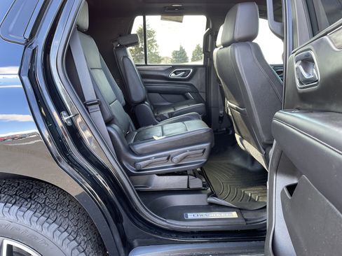 Used 2021 Chevrolet Tahoe Z71 w/ Luxury Package image 25