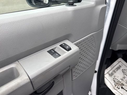 New 2026 Ford E-350 and Econoline 350 Super Duty w/ Power Equipment Group RWD image 8