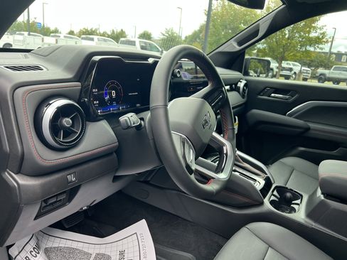 New 2026 Chevrolet Colorado Z71 w/ Technology Package image 17