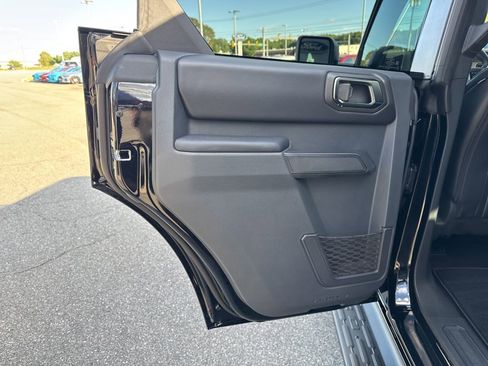 New 2025 Ford Bronco Outer Banks image 15