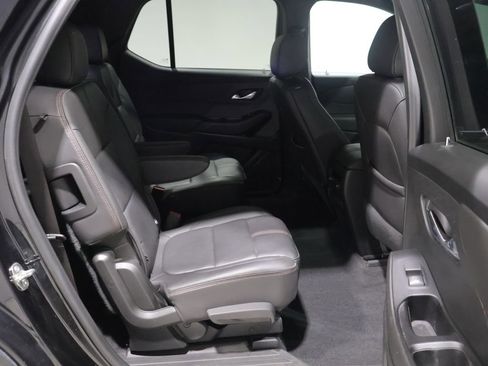 Used 2023 Chevrolet Traverse RS w/ LPO, Floor Liner Package AWD/4WD image 20