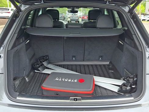 Used 2025 Audi SQ5 Premium Plus AWD/4WD image 27