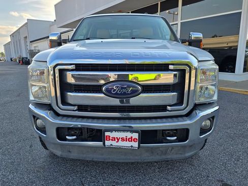 Used 2014 Ford F250 Lariat w/ Chrome Package AWD/4WD image 4