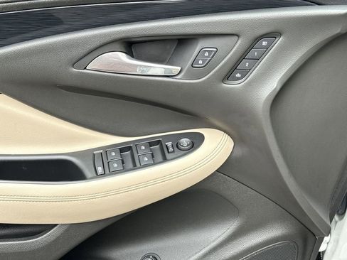 Used 2017 Buick Envision Premium w/ Driver Confidence Package AWD/4WD image 15