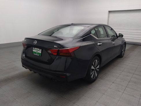 Used 2019 Nissan Altima 2.5 SL FWD image 9