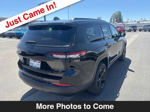 Used 2023 Jeep Grand Cherokee L Laredo AWD/4WD image 6