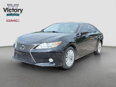 Used 2013 Lexus ES 350 w/ Luxury Pkg FWD image 3