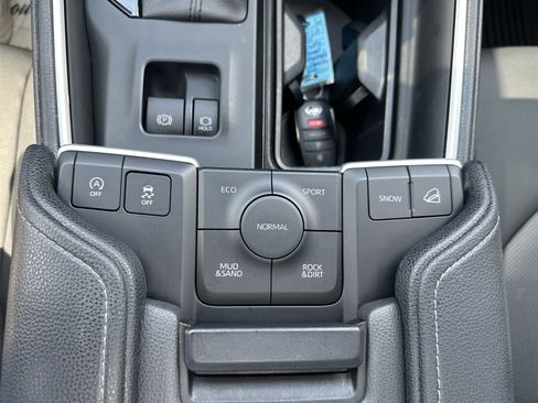 Certified 2024 Toyota Grand Highlander XLE image 38