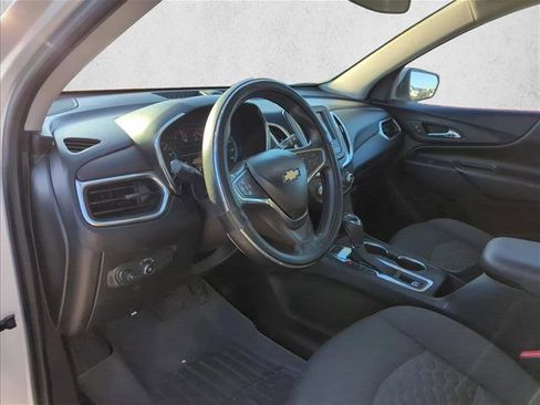 Used 2018 Chevrolet Equinox LT image 13