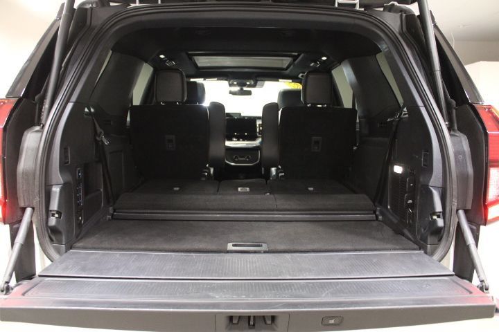 Used 2025 Ford Expedition Tremor AWD/4WD image 15