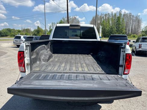 Used 2016 RAM 2500 SLT AWD/4WD image 12