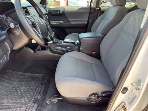 Used 2023 Toyota Tacoma SR w/ SR Convenience Package image 11