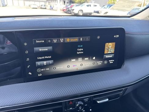 New 2025 Nissan Kicks SR image 19