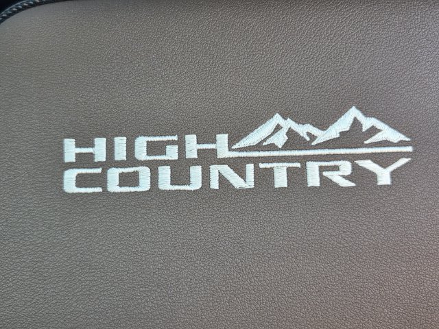 Used 2025 Chevrolet Tahoe High Country w/ Sun And Tow Package AWD/4WD image 21