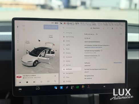 Used 2024 Tesla Model 3 Standard Range RWD image 31