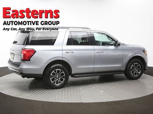 Used 2024 Ford Expedition XLT image 43