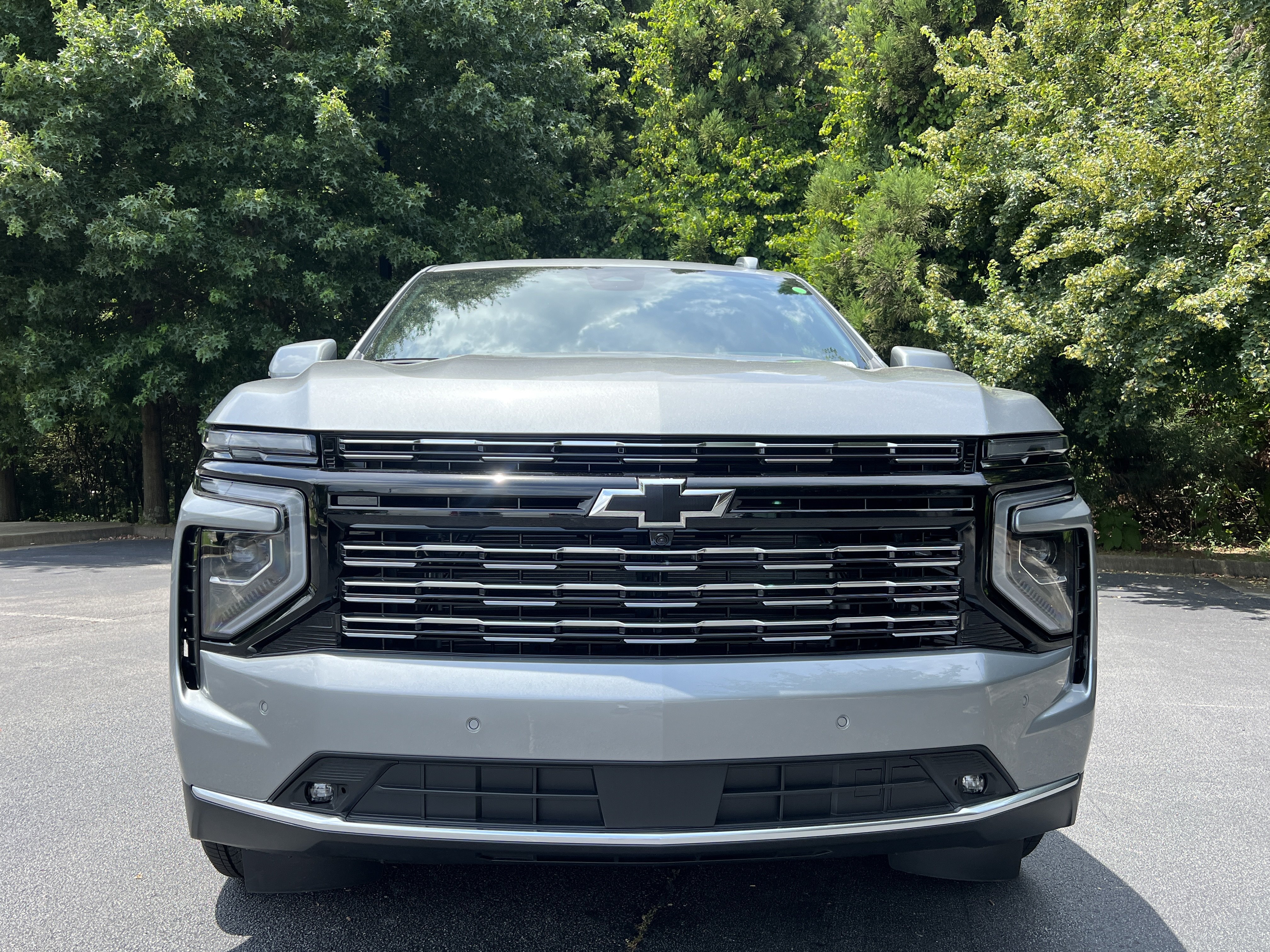 New 2026 Chevrolet Tahoe High Country AWD/4WD image 3