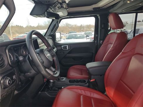 Used 2024 Jeep Wrangler Unlimited Rubicon 392 image 19