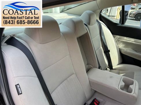 Used 2025 Nissan Altima 2.5 SV FWD image 19