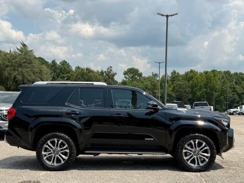 Used 2026 Toyota 4Runner Limited AWD/4WD image 7