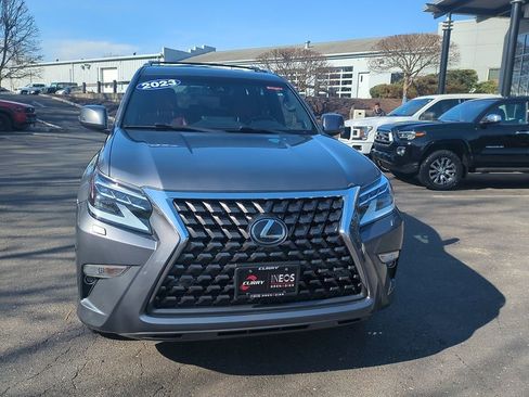 Used 2023 Lexus GX 460 Premium w/ Premium Plus Package image 3