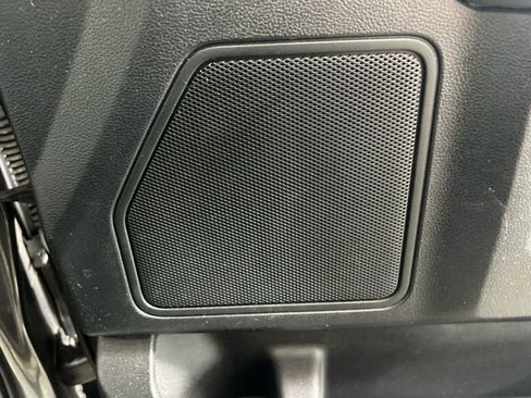 Used 2019 Ford F150 XLT w/ Equipment Group 302A Luxury AWD/4WD image 28