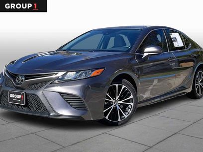 Used 2020 Toyota Camry SE
