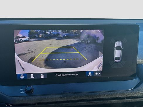 Used 2024 Honda Accord EX-L image 11