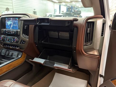 Used 2015 Chevrolet Silverado 3500 High Country w/ Duramax Plus Package AWD/4WD image 25