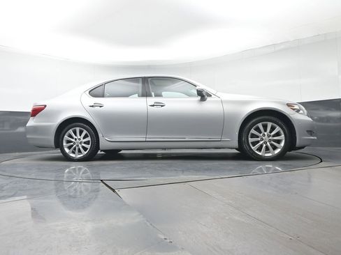Used 2010 Lexus LS 460 AWD image 38