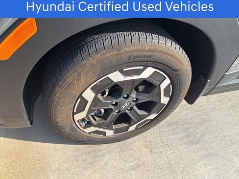 Used 2025 Hyundai Santa Fe SEL image 7