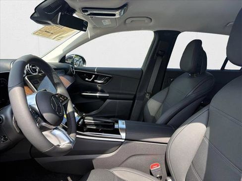 New 2025 Mercedes-Benz GLC 350e GLC 350e image 15