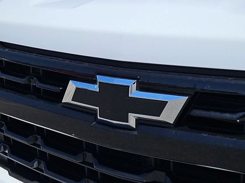Used 2025 Chevrolet Silverado 1500 LT Trail Boss AWD/4WD image 36
