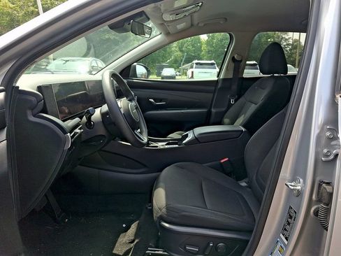 Used 2025 Hyundai Tucson SEL AWD/4WD image 13