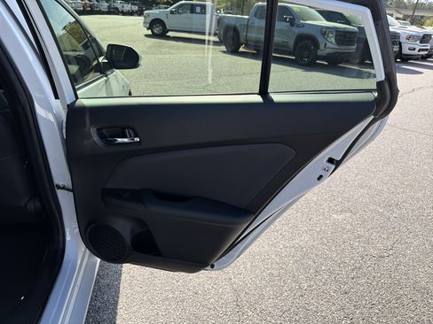 Certified 2022 Toyota Prius Limited image 28