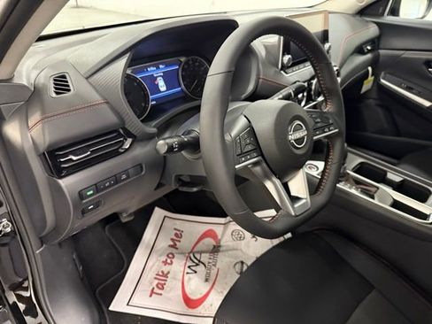 New 2025 Nissan Sentra SR image 10