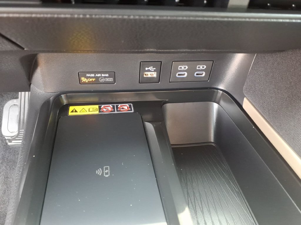 Used 2026 Toyota Camry LE FWD image 12