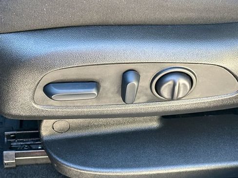 Certified 2024 Chevrolet Equinox LT w/ LPO, Floor Liner Package AWD/4WD image 39