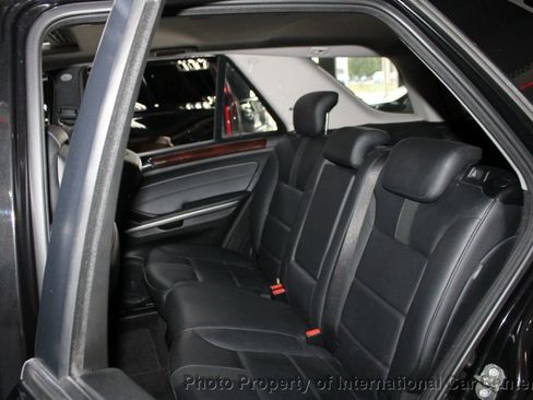 Used 2009 Mercedes-Benz ML 550 4MATIC image 29