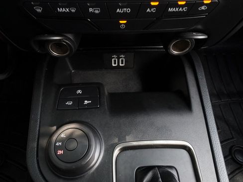 Used 2020 Ford Ranger XLT w/ Equipment Group 301A Mid AWD/4WD image 33