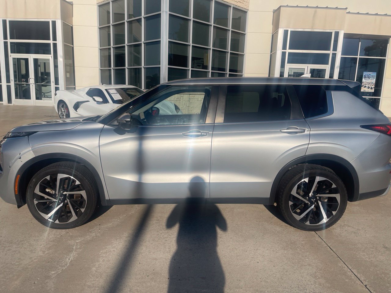 Used 2022 Mitsubishi Outlander SE AWD/4WD image 4