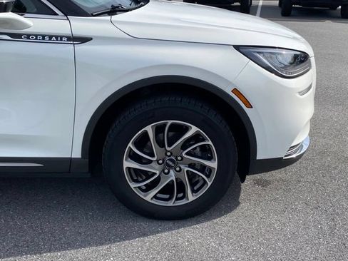 Used 2022 Lincoln Corsair AWD w/ Equipment Group 101A image 9